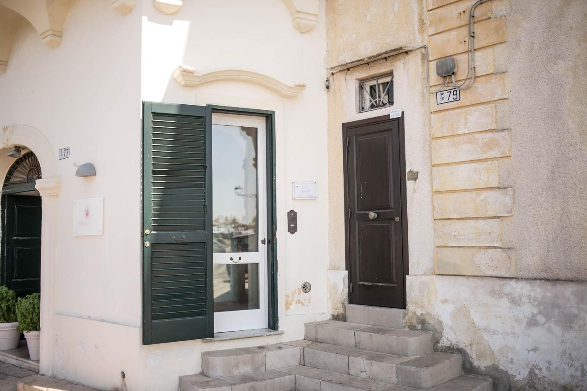 4 Balconi House-san Gregorio Palazzo Unico Vista Mare Holiday home *