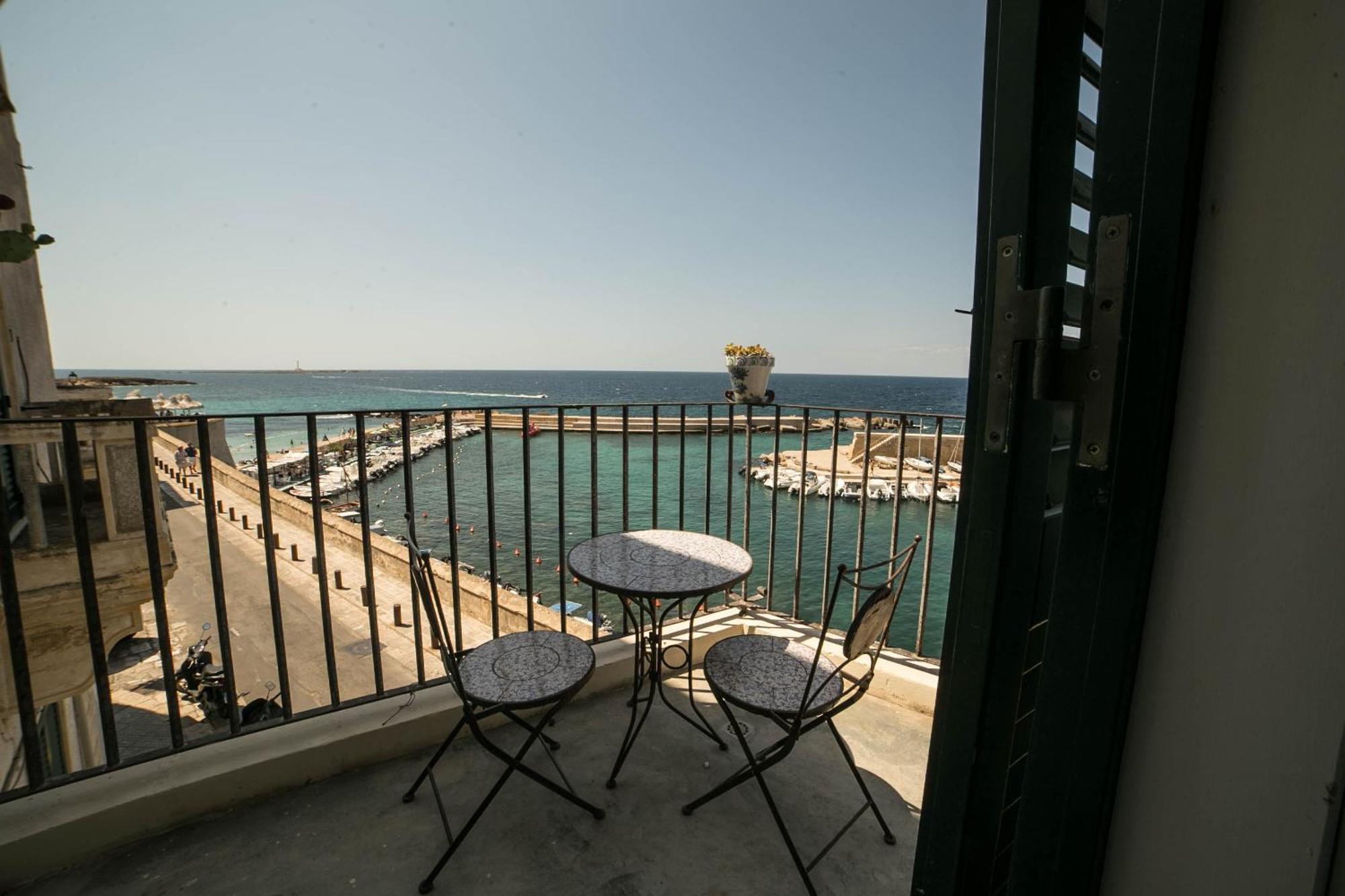 Holiday home 4 Balconi House-san Gregorio Palazzo Unico Vista Mare