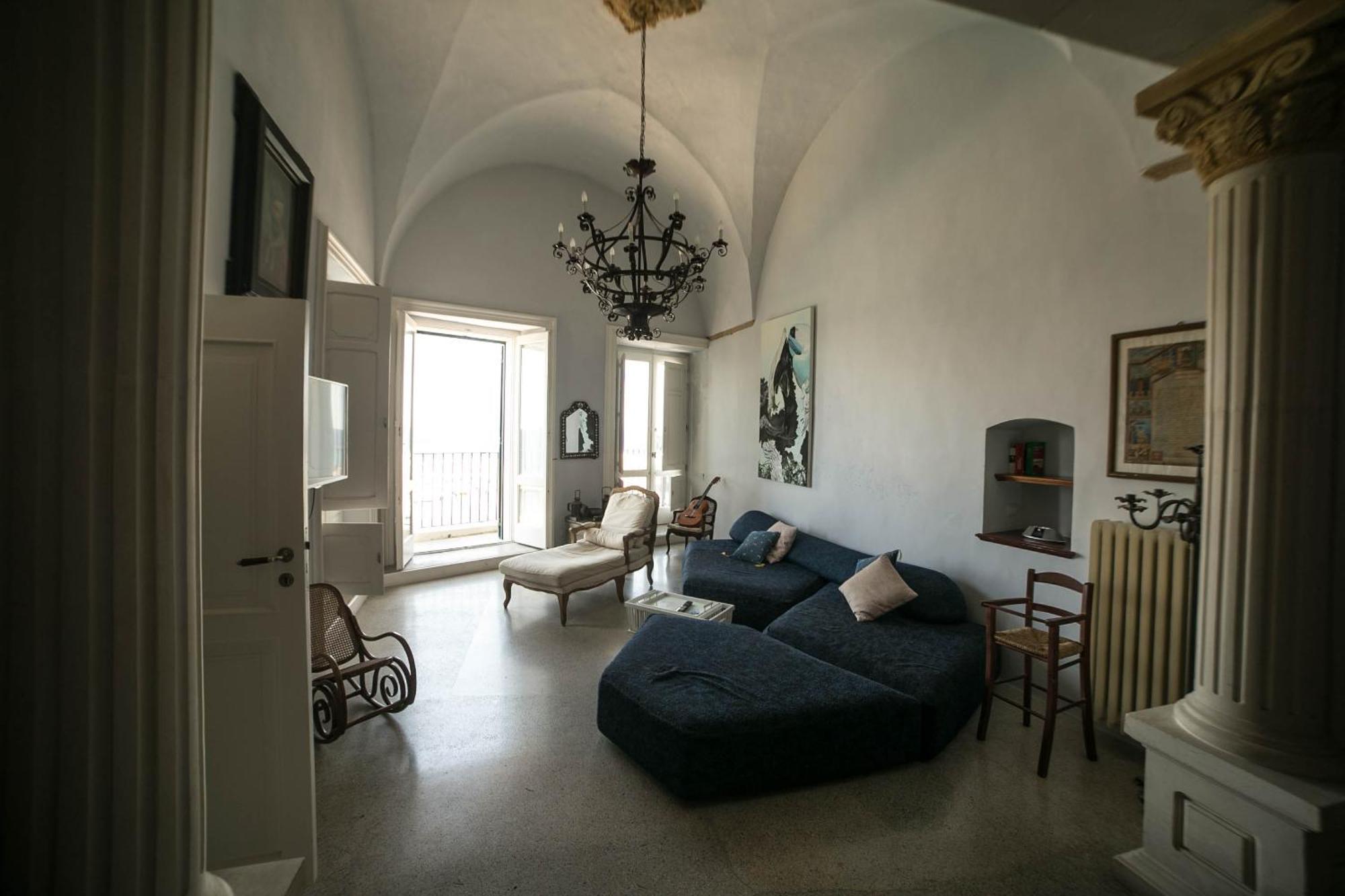 Holiday home 4 Balconi House-san Gregorio Palazzo Unico Vista Mare *