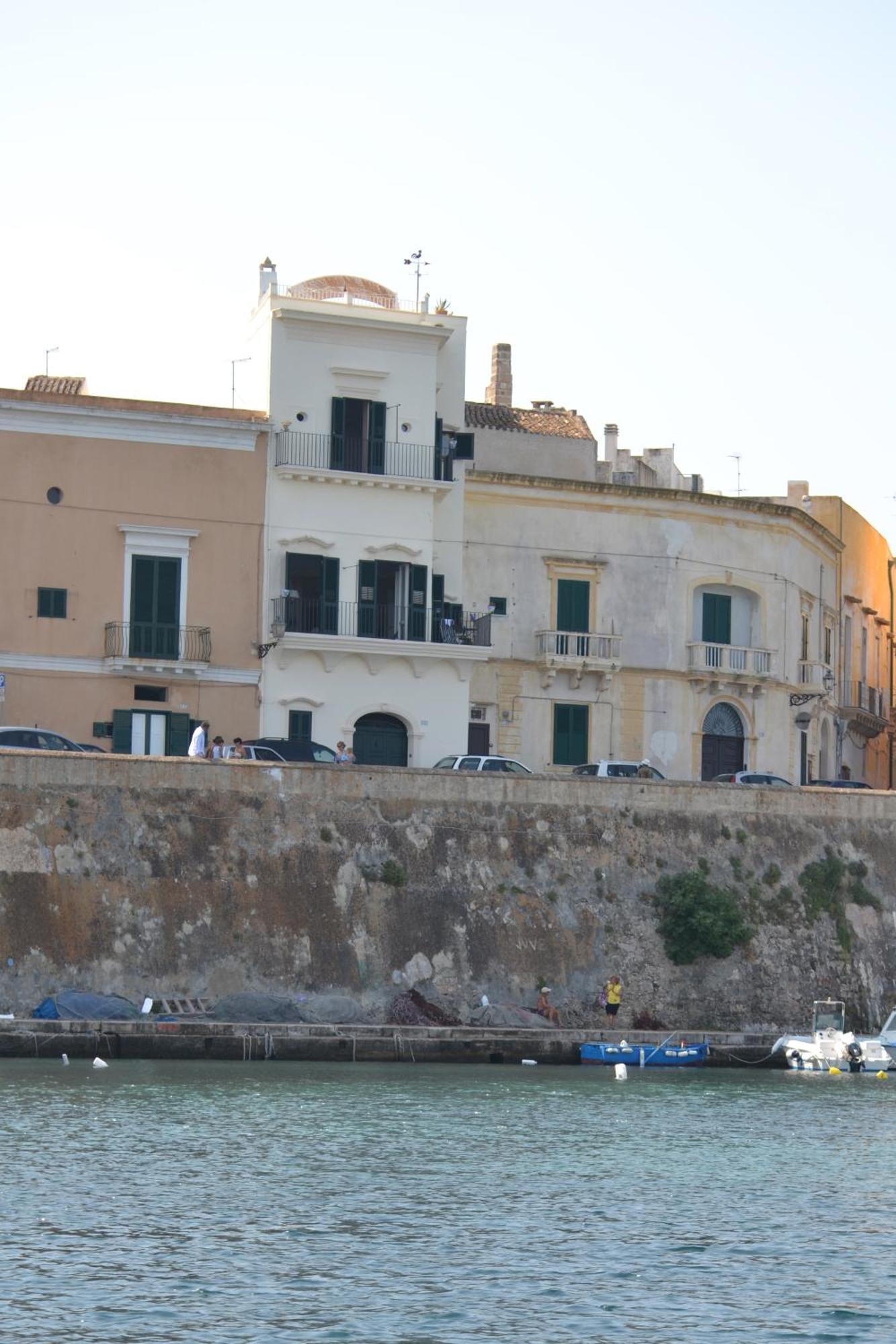 Holiday home 4 Balconi House-san Gregorio Palazzo Unico Vista Mare