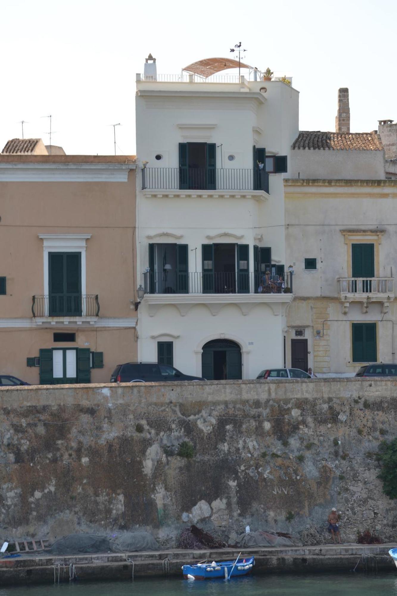 4 Balconi House-san Gregorio Palazzo Unico Vista Mare Holiday home Gallipoli